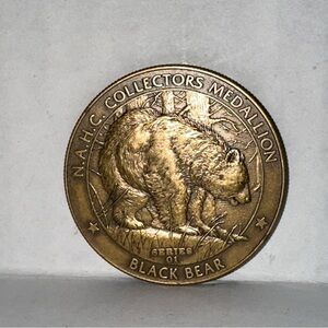 North American Hunters Club N.A.H.C.collectors medallions coin black bear